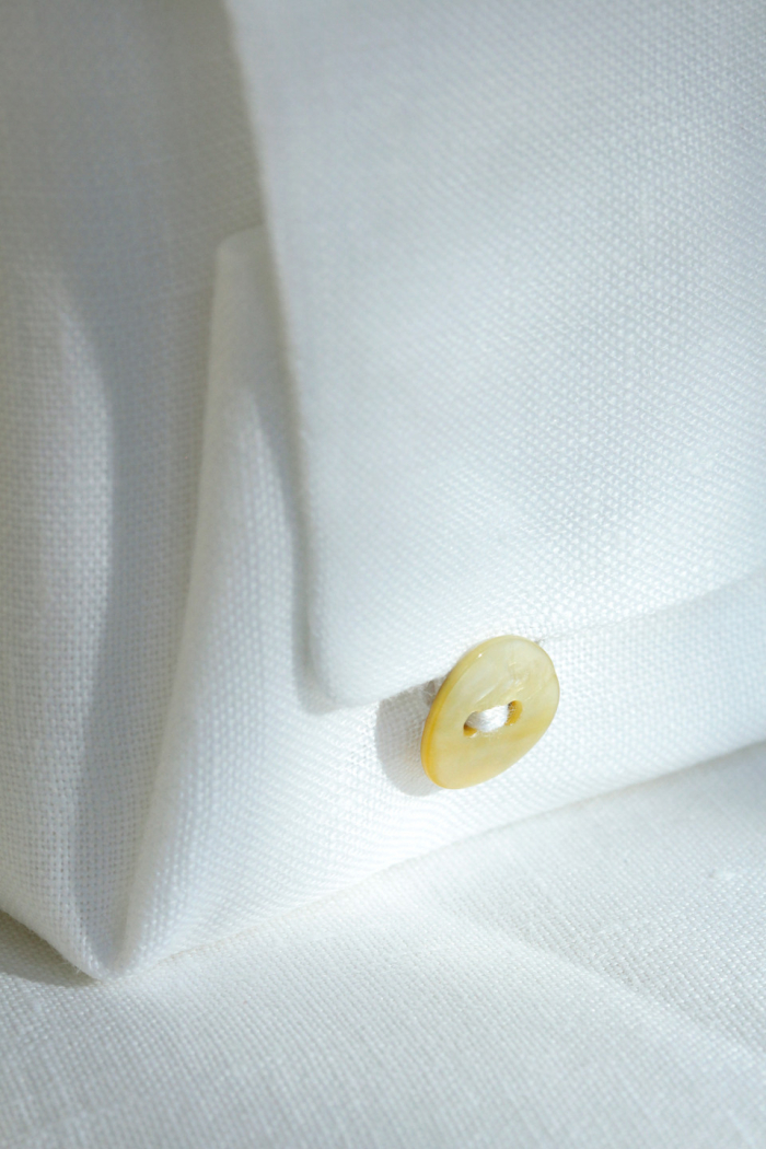Mother-of-pearl button detail